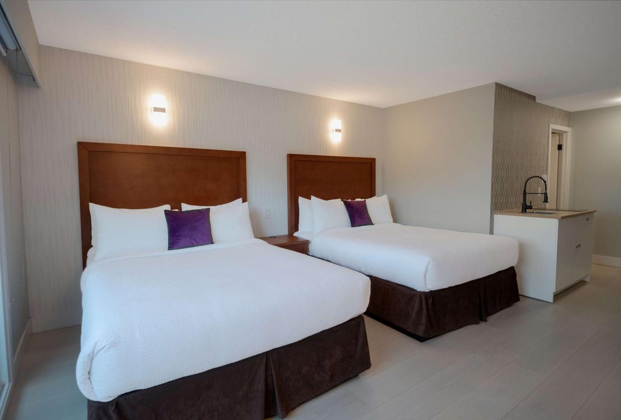 Coast Metro Vancouver Hotel Burnaby Dış mekan fotoğraf