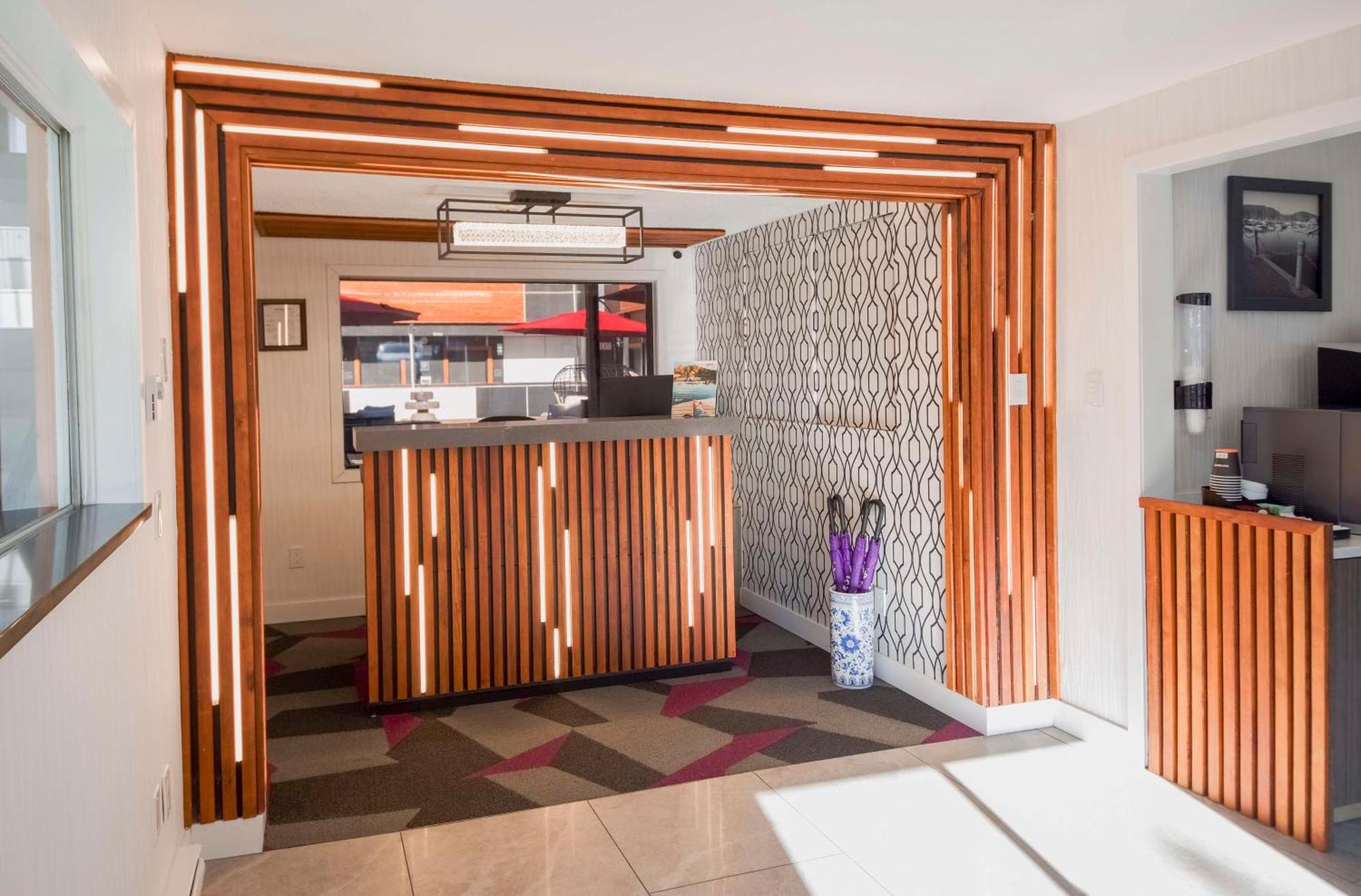 Coast Metro Vancouver Hotel Burnaby Dış mekan fotoğraf